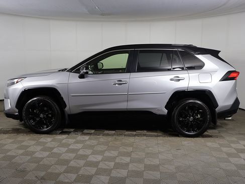 Used 2022 Toyota RAV4 XSE image 14