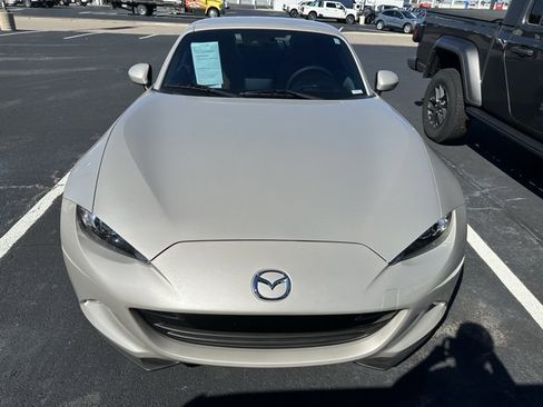 Used 2023 MAZDA MX-5 Miata Grand Touring image 3
