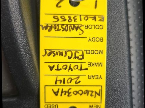 Used 2014 Toyota FJ Cruiser 2WD image 41