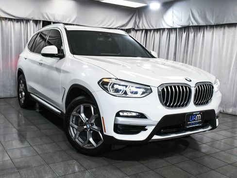 Used 2021 BMW X3 xDrive30i w/ Premium Package AWD/4WD image 3