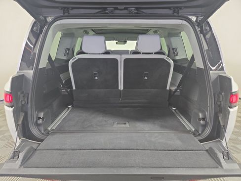 Used 2023 Rivian R1S Adventure AWD/4WD image 49