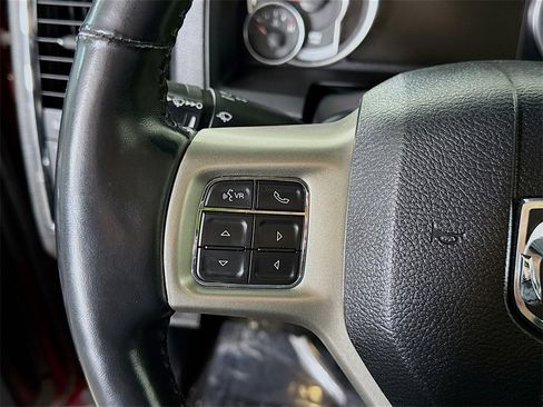 Used 2018 RAM 1500 Laramie image 22