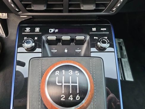 Used 2025 Porsche 911 Carrera T image 27