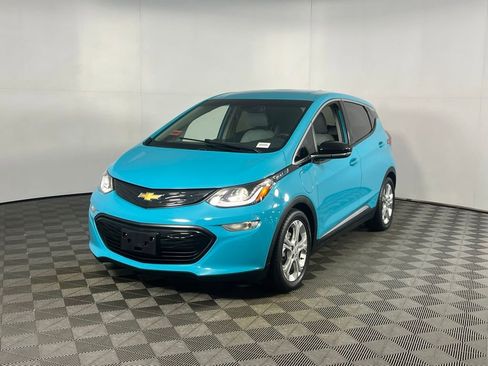 Used 2020 Chevrolet Bolt LT image 3