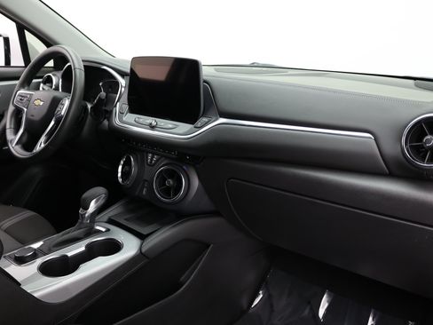 Used 2024 Chevrolet Blazer LT w/ Convenience Package FWD image 45
