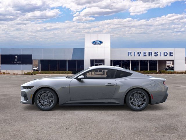 New 2026 Ford Mustang GT Premium w/ GT Performance Package RWD image 3