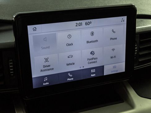 Used 2021 Ford Explorer 4WD w/ Class III Trailer Tow Package image 29