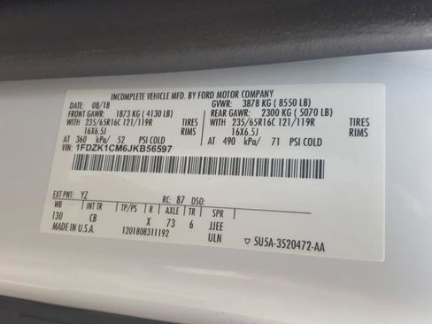 Used 2018 Ford Transit 150 XLT image 24