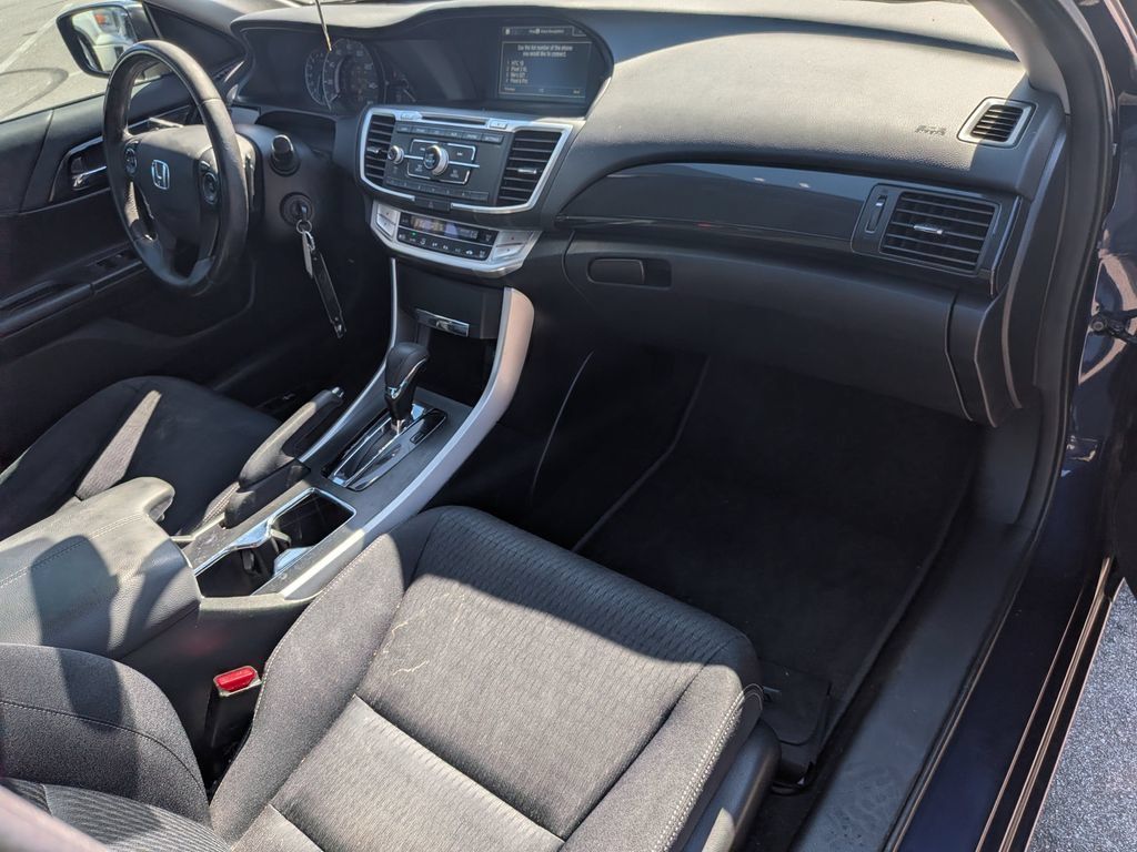 Used 2013 Honda Accord Sport image 25