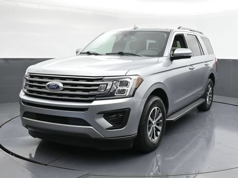 Used 2021 Ford Expedition XLT RWD image 4