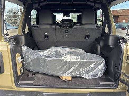 New 2025 Jeep Wrangler Rubicon 392 image 5