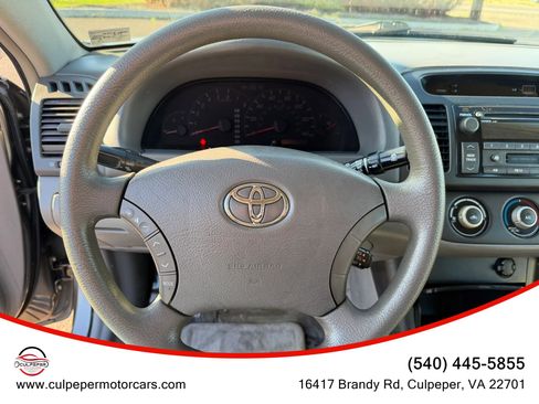Used 2006 Toyota Camry LE FWD image 17