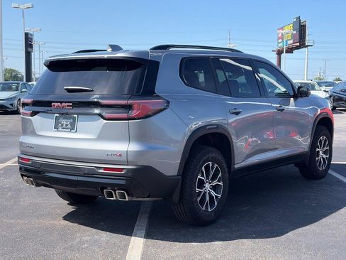 Used 2026 GMC Acadia AT4 w/ Luxury Package AWD/4WD image 5