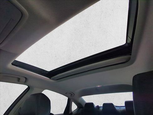Used 2025 Honda Accord Touring image 21