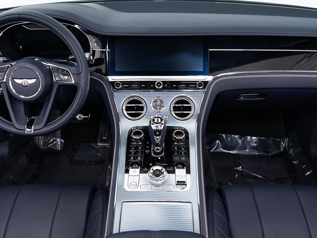 Certified 2020 Bentley Continental GT AWD/4WD image 33