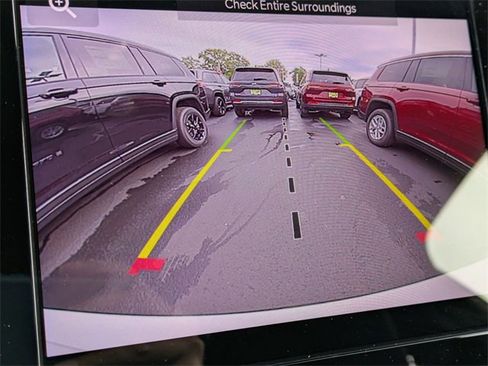 New 2025 Jeep Grand Cherokee L Laredo w/ Luxury Tech Group I image 19