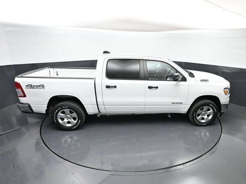 Used 2023 RAM 1500 Big Horn AWD/4WD image 41