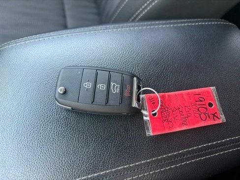 Used 2020 Kia Sportage LX FWD image 45