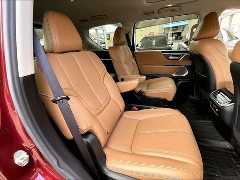 Certified 2025 INFINITI QX80 Sensory w/ Exterior Package image 40