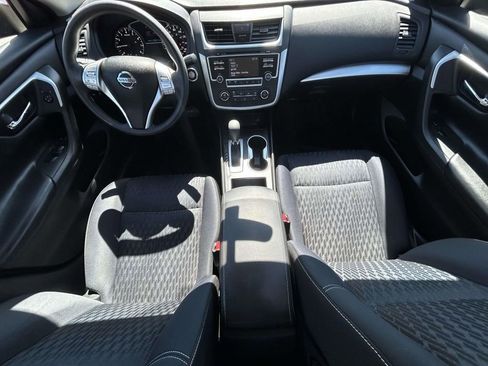 Used 2018 Nissan Altima 2.5 S w/ S Convenience Package image 12