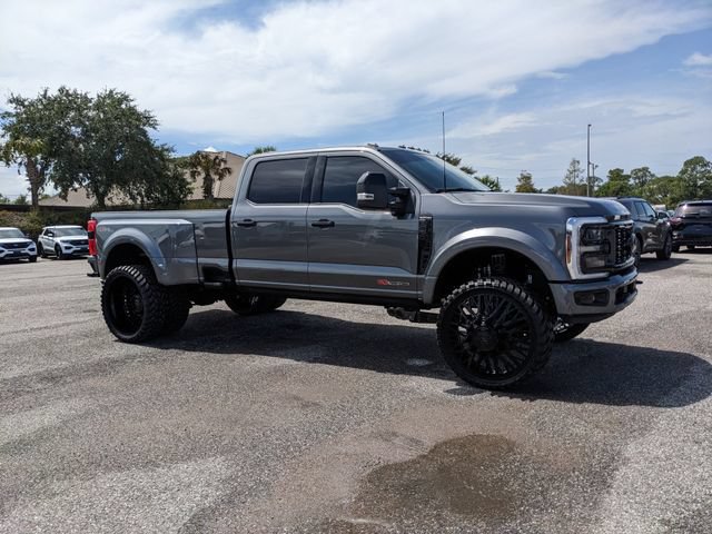 Used 2026 Ford F450 Platinum w/ Platinum Plus Package AWD/4WD image 2