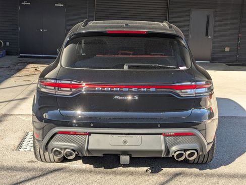 New 2026 Porsche Macan S image 10
