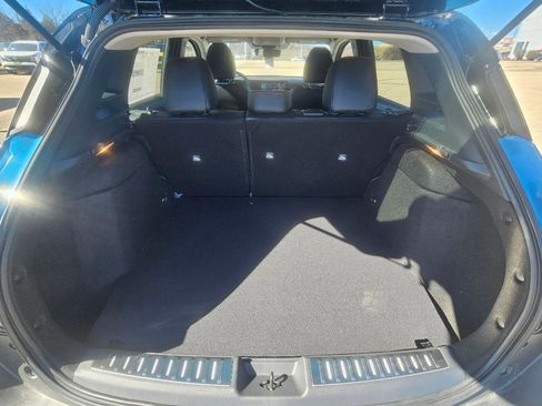 Used 2025 Nissan Kicks SR w/ Illumination Package image 28