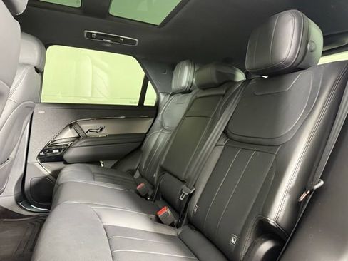 Used 2026 Land Rover Range Rover Sport SE AWD/4WD image 23