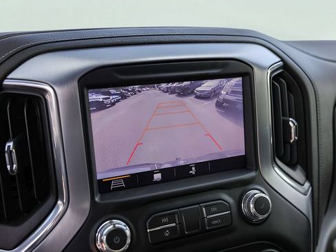 Used 2019 GMC Sierra 1500 SLT AWD/4WD image 19