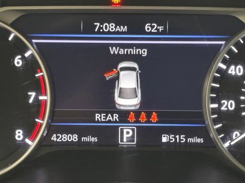 Used 2024 Nissan Sentra SV FWD image 19