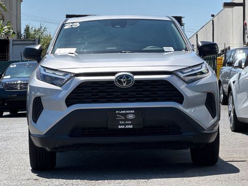 Used 2023 Toyota RAV4 LE FWD image 6