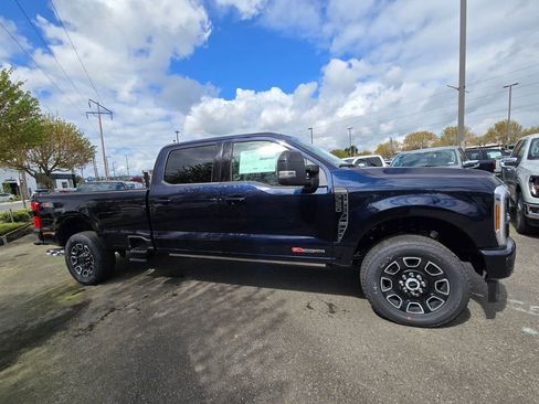 New 2025 Ford F350 Platinum image 4