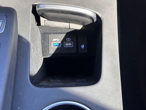 Used 2025 Genesis GV70 3.5T Sport w/ Sport Advanced Package image 41