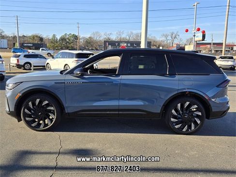 New 2026 Lincoln Nautilus Reserve image 4