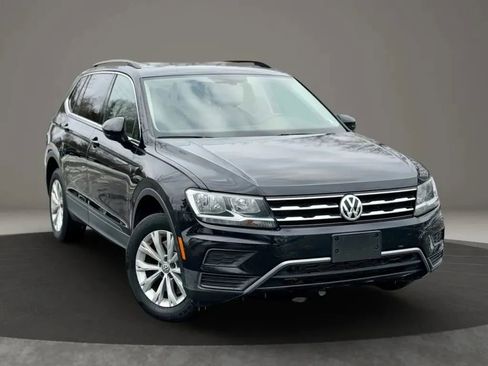 Used 2019 Volkswagen Tiguan SEL image 1