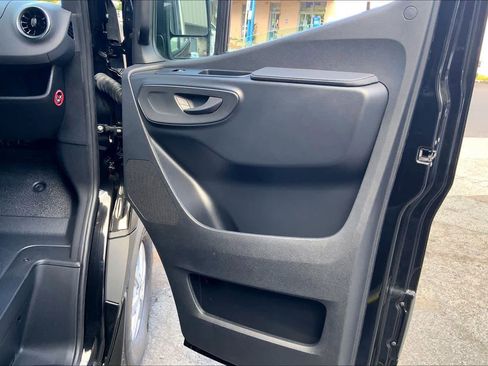 New 2026 Mercedes-Benz Sprinter 2500 image 10