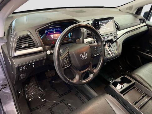 Used 2023 Honda Odyssey EX-L image 9
