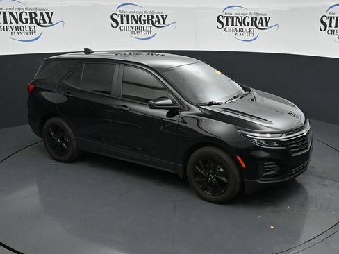 Used 2024 Chevrolet Equinox LS w/ LS Convenience Package FWD image 9