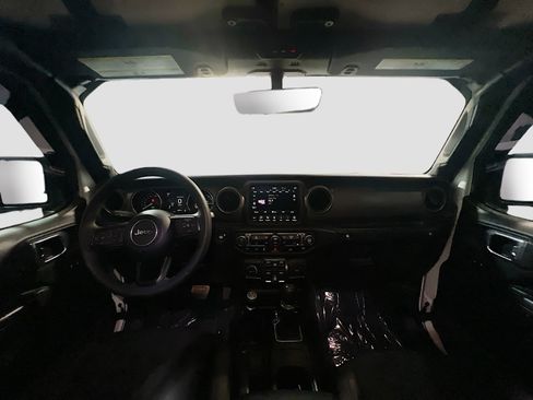 Used 2023 Jeep Wrangler Unlimited w/ 8.4" Radio Group AWD/4WD image 16