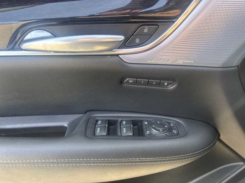 Certified 2025 Cadillac XT5 Premium Luxury image 24