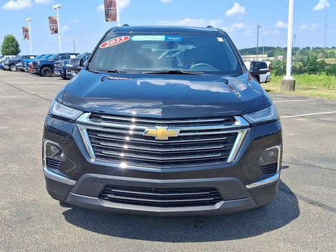Used 2023 Chevrolet Traverse LT w/ LPO, Floor Liner Package image 2