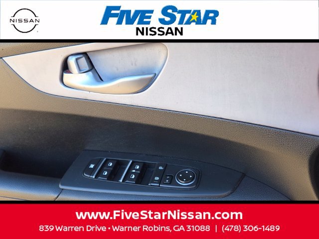 Used 2024 Kia Forte LXS w/ LXS Technology Package FWD image 28