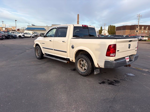 Used 2009 Dodge Ram 1500 Truck SLT w/ Chrome Accents Group AWD/4WD image 7