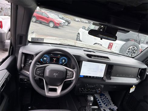 New 2025 Ford Bronco 4-Door w/ Sasquatch Package image 13