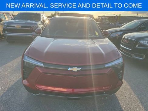 Used 2024 Chevrolet Blazer EV LT AWD/4WD image 9