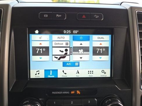 Used 2018 Ford F350 Lariat w/ Lariat Ultimate Package AWD/4WD image 67