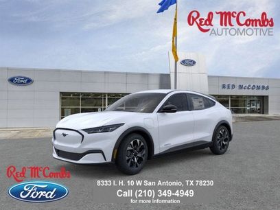 New 2025 Ford Mustang Mach-E Select w/ Comfort Package Lite