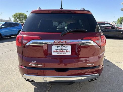 Used 2017 GMC Acadia Denali w/ Technology Package AWD/4WD image 5