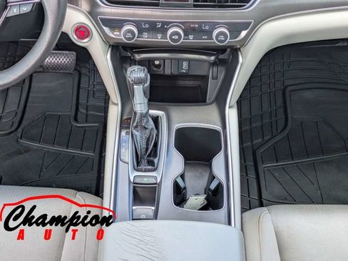Used 2018 Honda Accord LX image 21