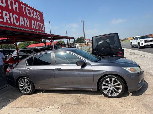 Used 2014 Honda Accord Sport image 25